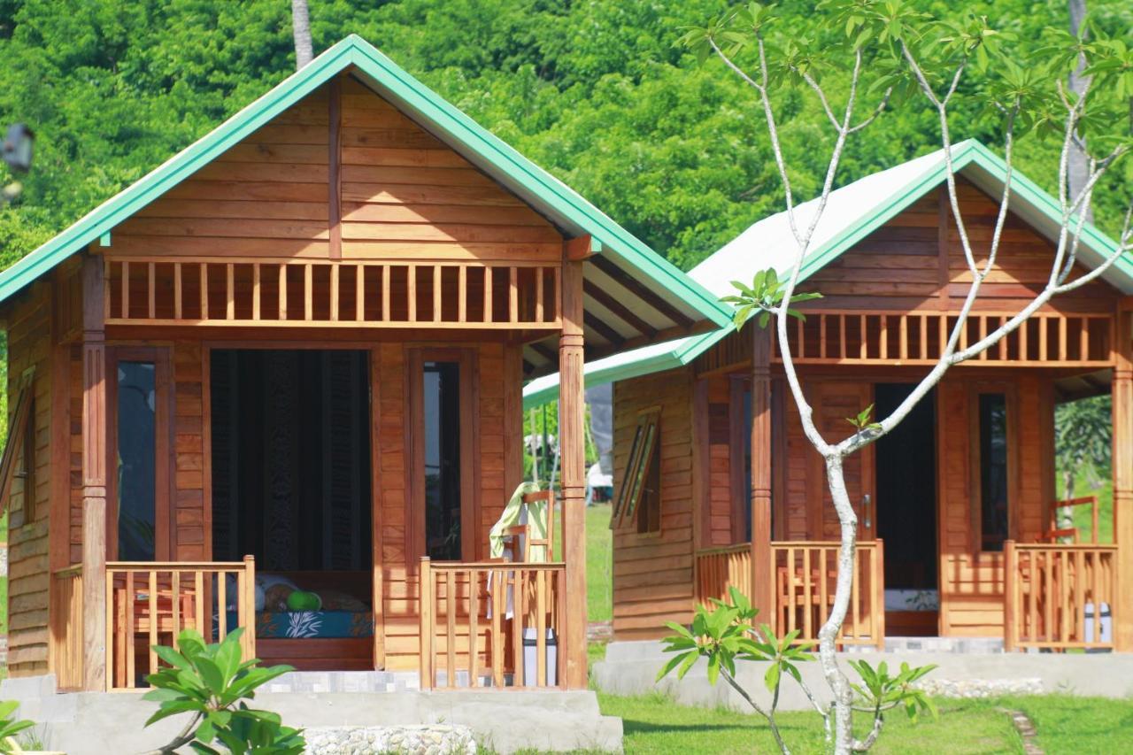 Beach Camp Lombok Sekotong Esterno foto