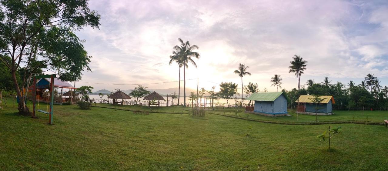 Beach Camp Lombok Sekotong Esterno foto