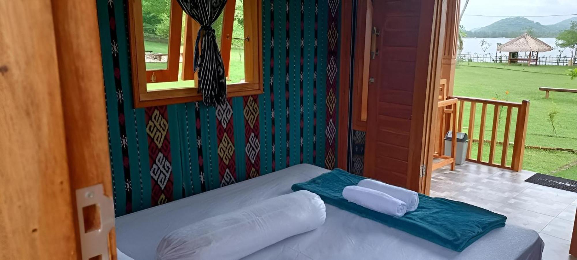 Beach Camp Lombok Sekotong Esterno foto